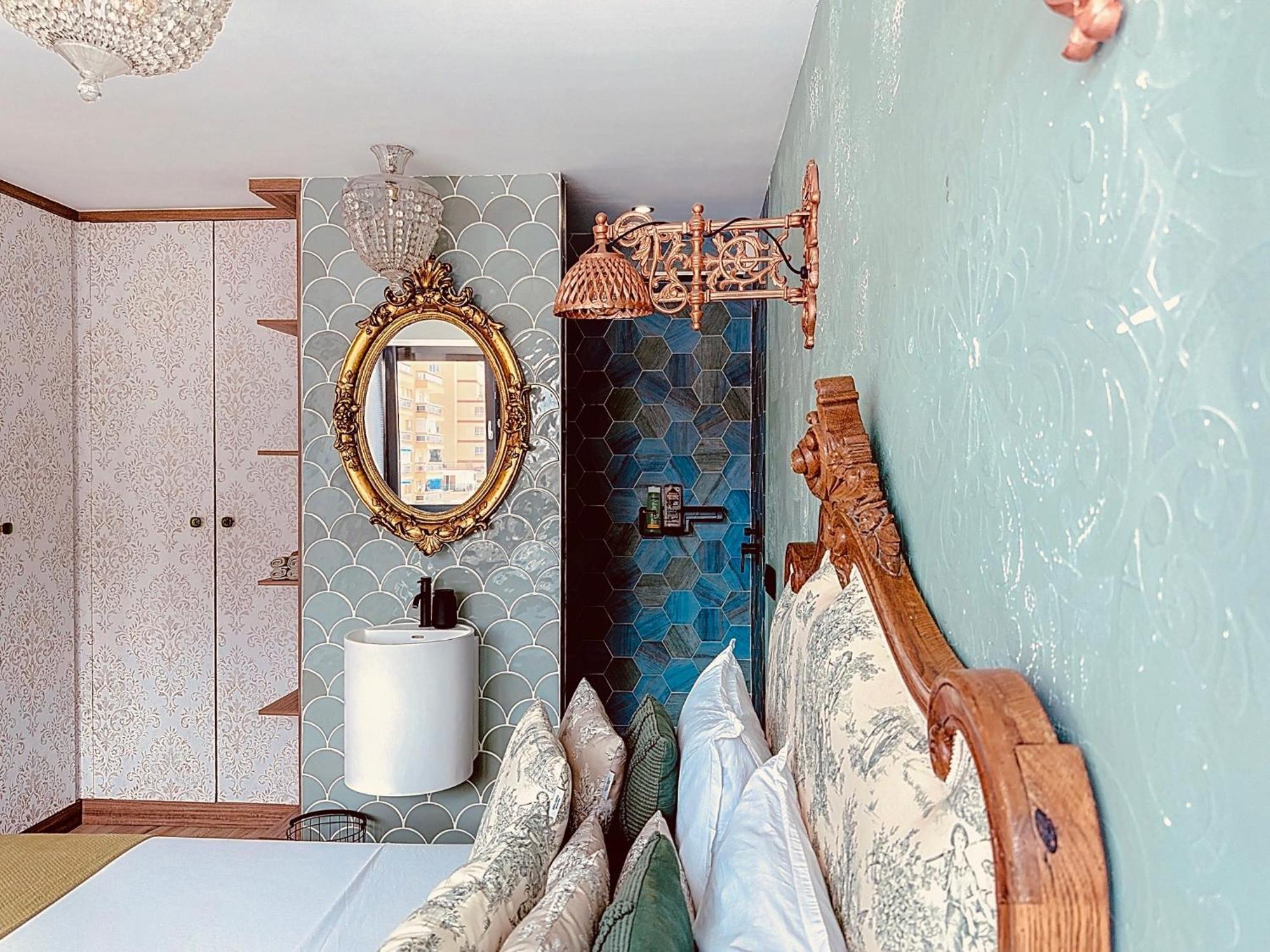 Alhambra Deco Homtels Apartment Torremolinos Bagian luar foto